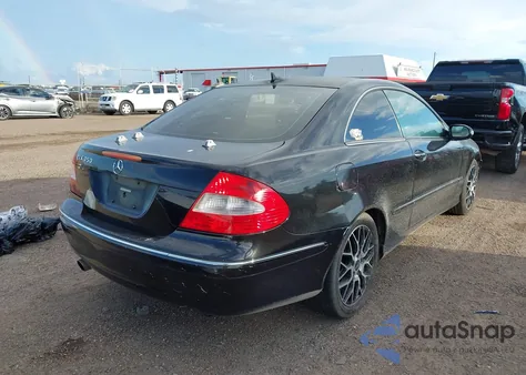 2009 Mercedes-Benz Clk 350 из США, поврежденный, VIN WDBTJ56H89F263270